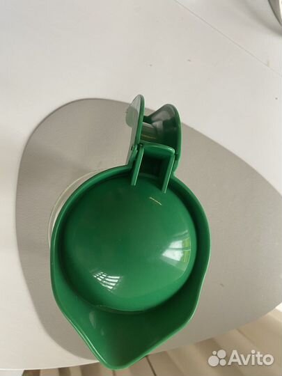 Стеклянный кувшин