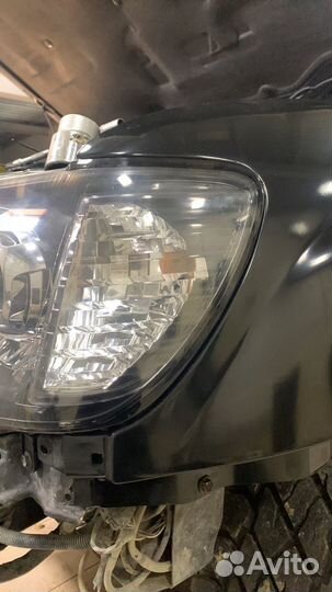 Крылья комплект 2шт Toyota Land Cruiser 100 LX470