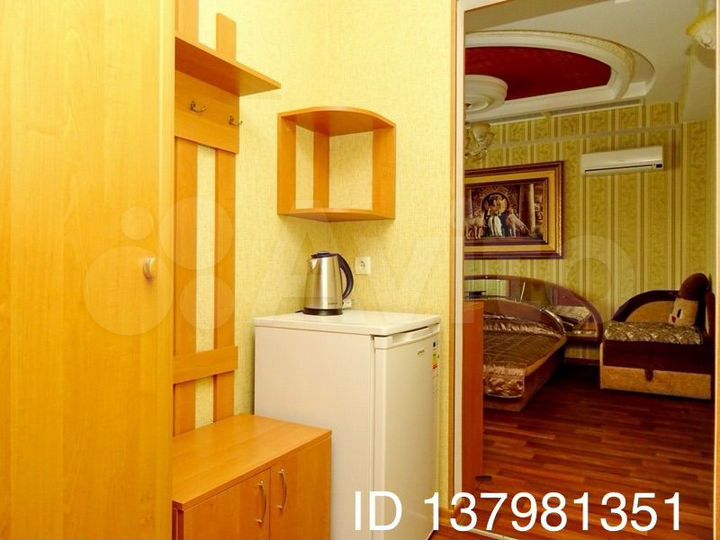 Дом 330 м² на участке 1,5 сот.