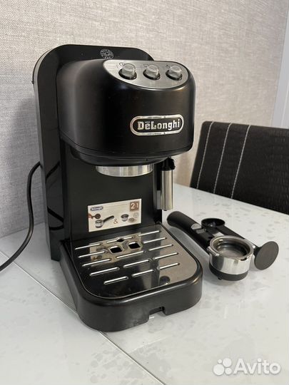 Кофемашина Delonghi EC 250.B
