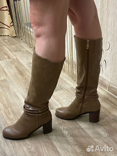 Сапоги женские весна/осень 38 размер