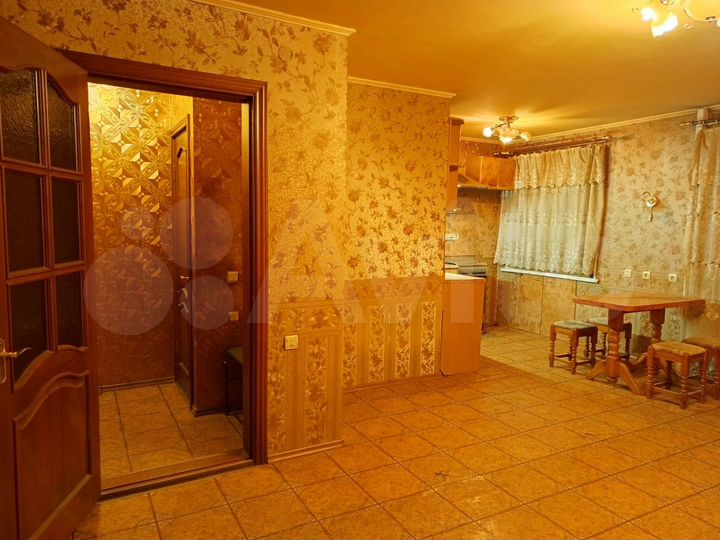 2-к. квартира, 41 м², 3/5 эт.