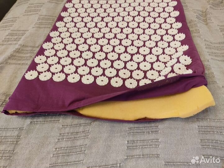 Игольчатый коврик