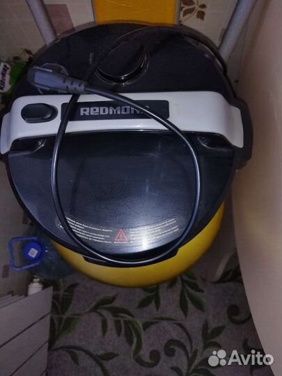 Мультиварка redmond