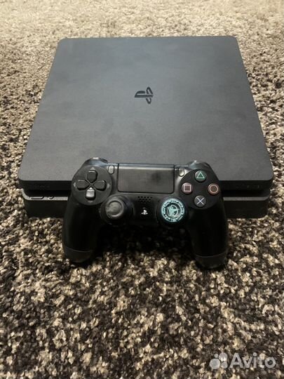 Sony playstation 4 slim