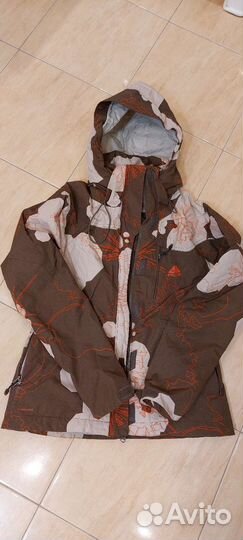 Куртка для сноуборда женская