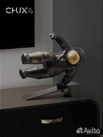 Большие интерьерные фигуры