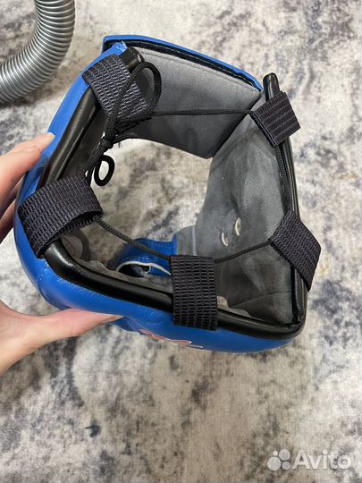 Шлем для рукопашного боя