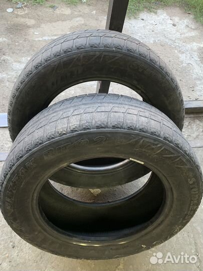 Bridgestone Blizzak Revo2 215/60 R16