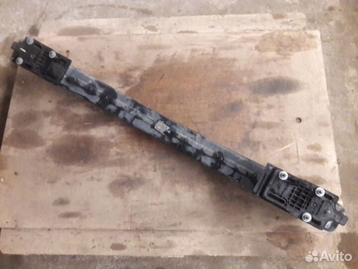 Усилитель бампера задний Mercedes W220 A2206100520