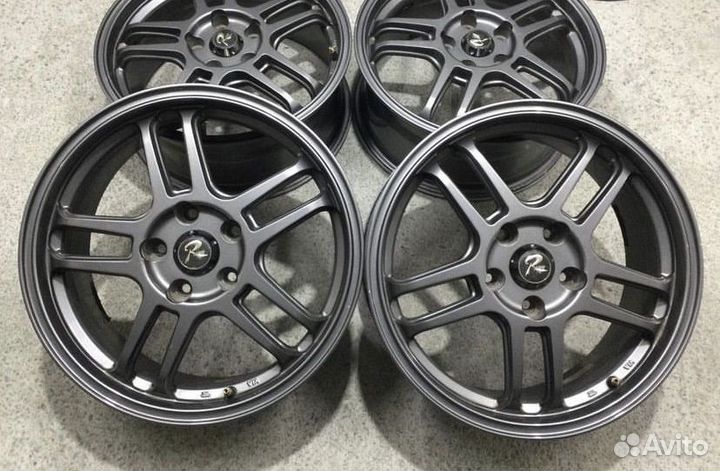 Литые диски r17 5x114,3 из Японии