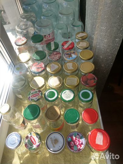 Отдам различные стеклянные банки