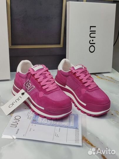Кроссовки женские Liu Jo розовые LJ1