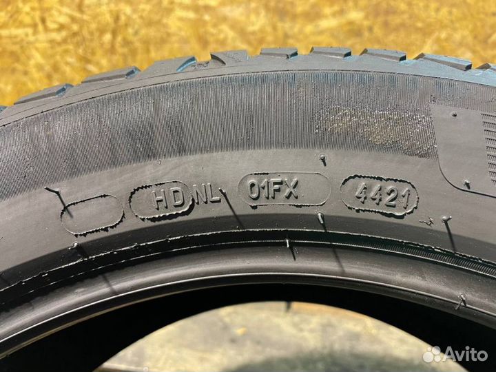 Michelin CrossClimate 2 SUV 255/45 R19
