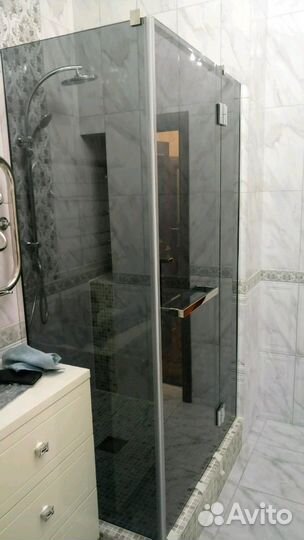 Душевые кабины / Перегородки из стекла