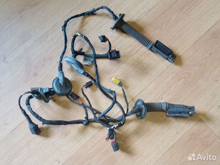 Проводка двери задней правой Audi A5 S5 8T