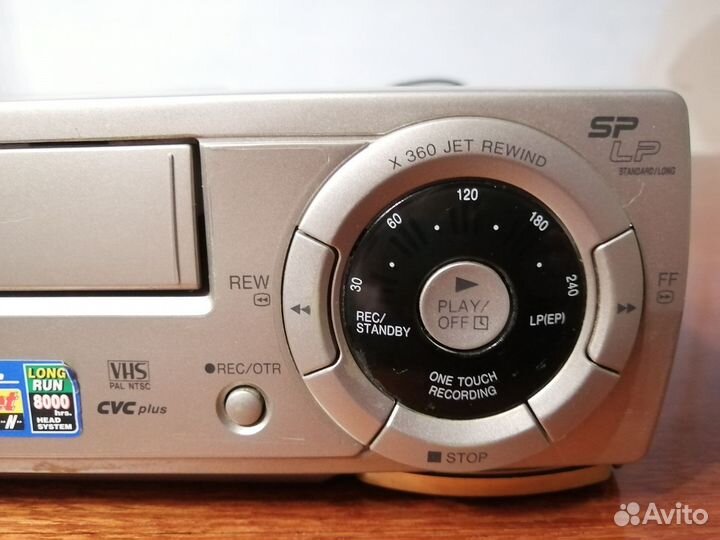 Видеомагнитофон panasonic