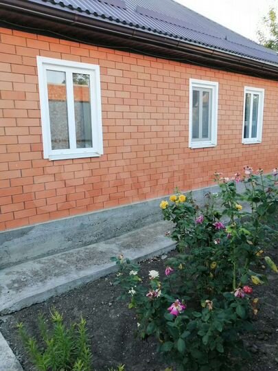 Дом 93,6 м² на участке 9 сот.