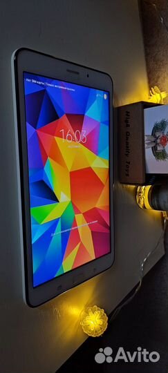 Планшет Samsung Galaxy Tab 4