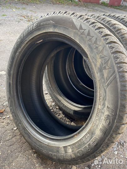 Bridgestone Ice Cruiser 7000 205/55 R16 91T