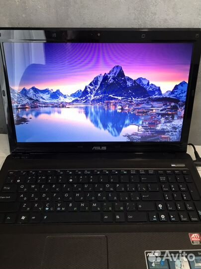 Ноутбук asus