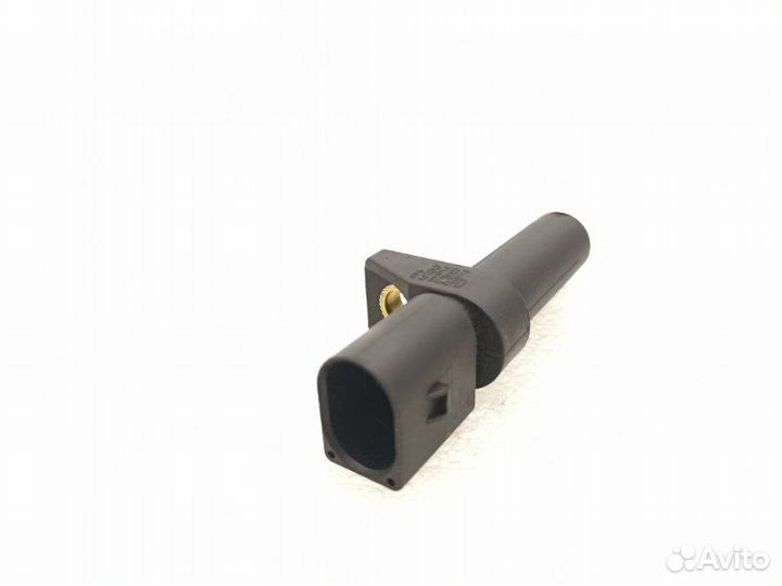 Датчик положения коленвала Mercedes-Benz C-Class