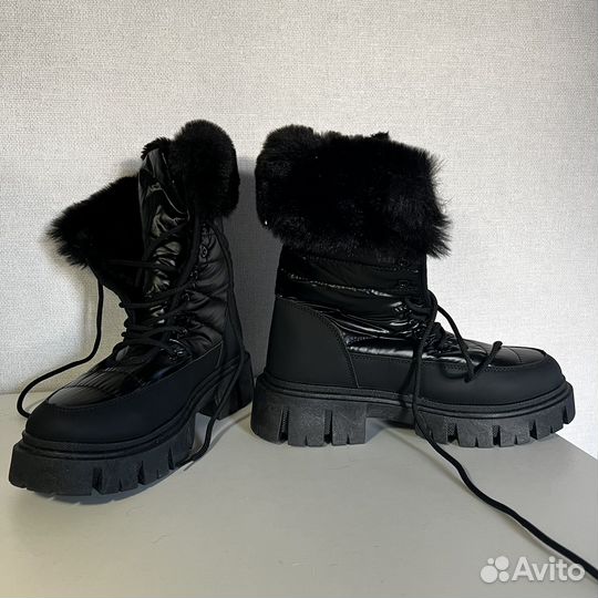 Женские зимние ботинки новые