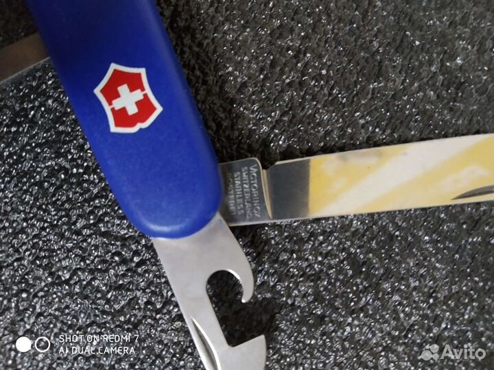 Нож складной швейцарский