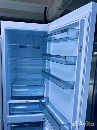 Холодильник No Frost (идеальное состояние)
