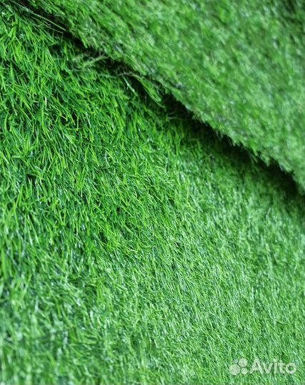 Искусственная трава в рулонах в розницу и оптом