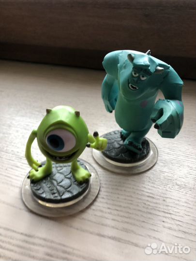 Портал Disney Infinity для PlayStation 3 с фигурка