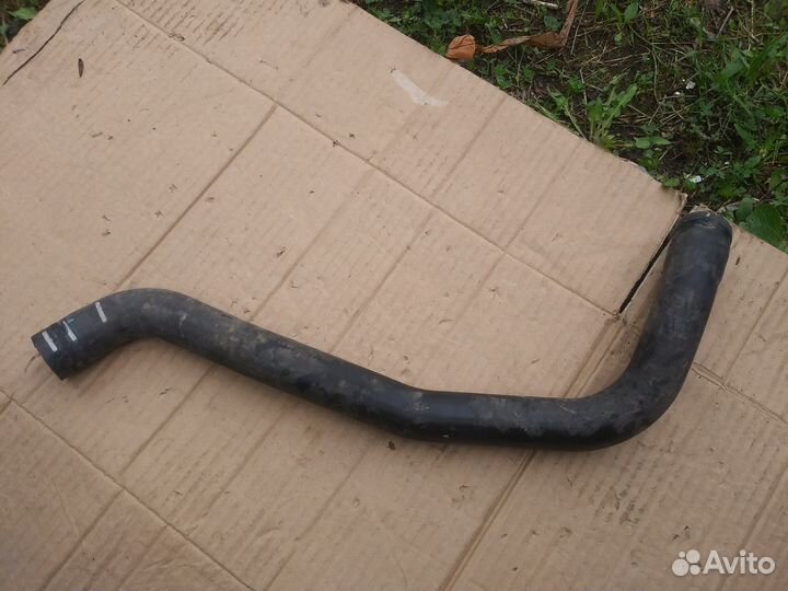 Патрубок радиатора LADA Granta