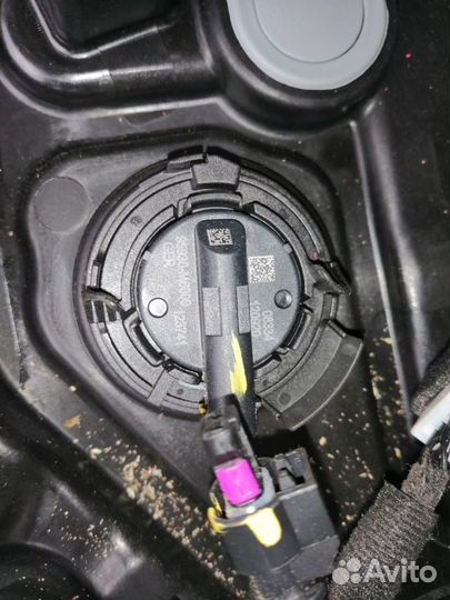 Датчик удара передний правый Kia K3 Forte 5 GT