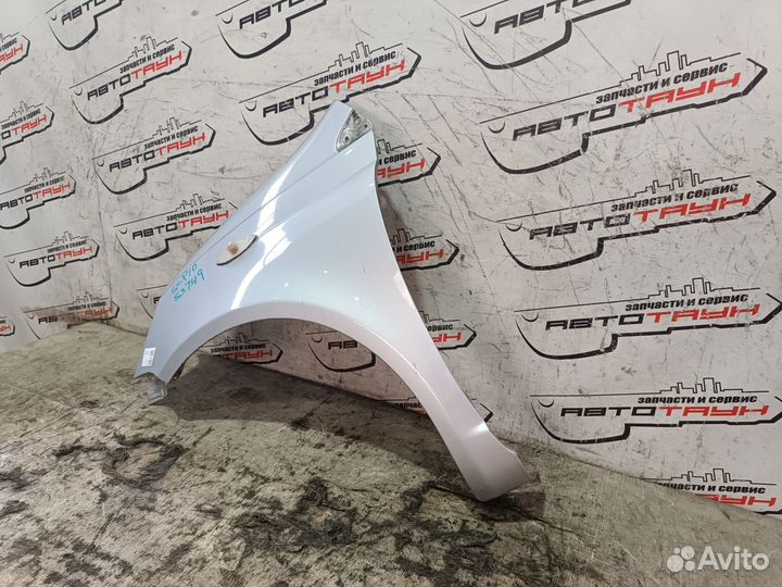 Крыло toyota vitz yaris NCP10 NCP13 NCP15 SCP10 SCP13 5381252010 переднее левое серебро, 199 S3749