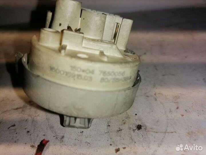 Датчик уровня воды стиральной машины indesit