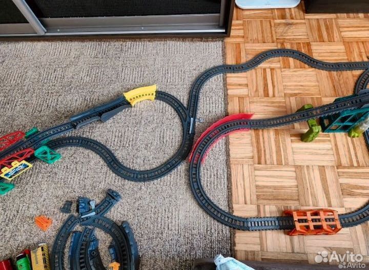 Два больших конструктора Томас