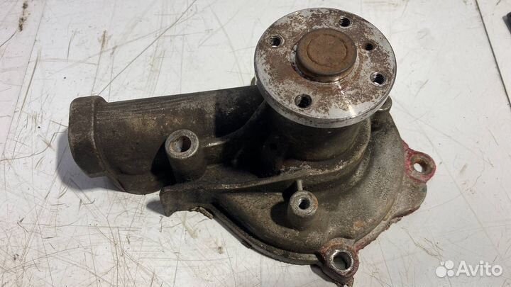 Водяная помпа Mitsubishi Galant 7 1993 CW-0043