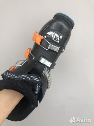 Горнолыжные ботинки