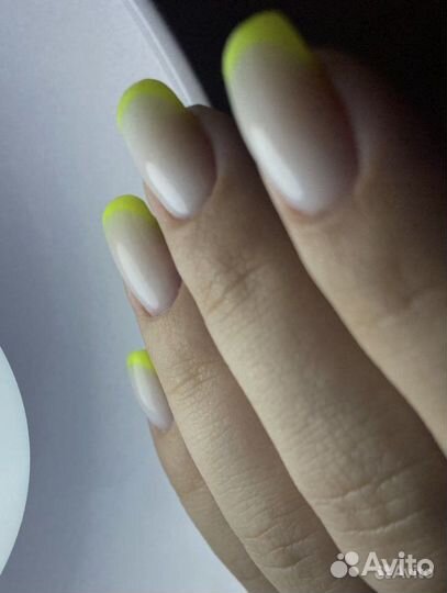 Маникюр -гель лак