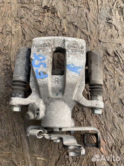 Суппорт задний правый на Mini Mini F55 F56