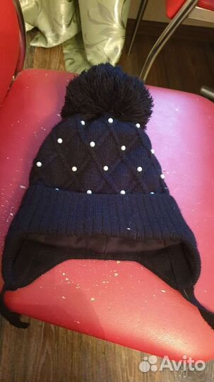 Шапка для девочки новая