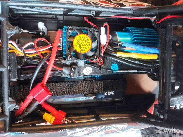 Радиоуправляемая модель WlToys 124016 V2 1:12