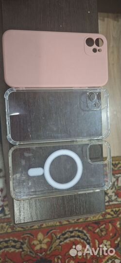 Чехол на iPhone 11