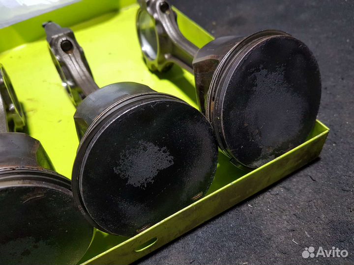 Поршень шатун Opel Astra H 1.6