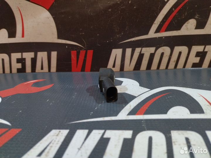 Датчик детонации Volkswagen jetta 4