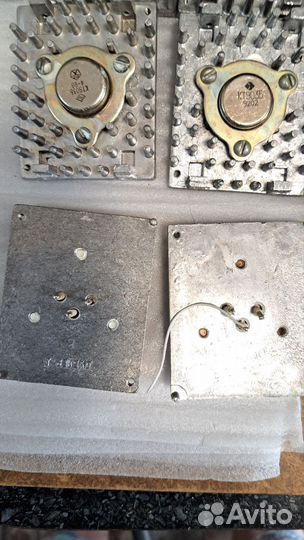 Радиаторы с транзистора кт903б,ссср, 80,90е года