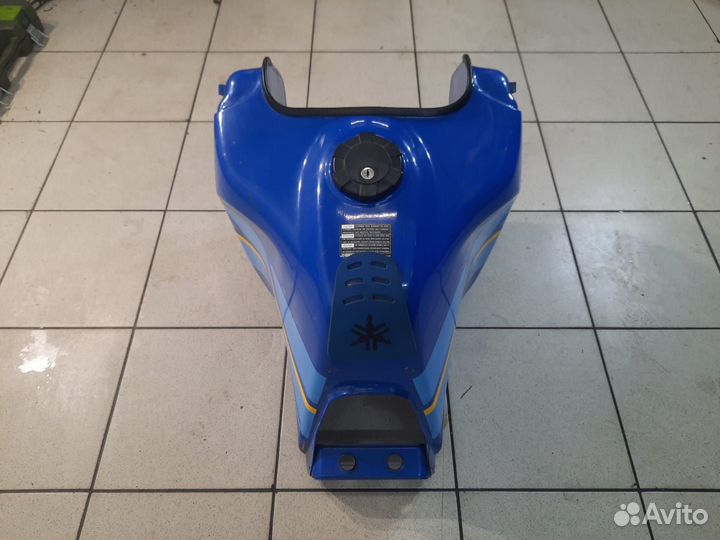 Топливный бак Yamaha XT600Z Tenere 1988