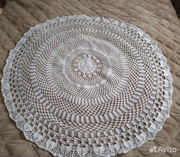 Скатерть круглая крючком 115 см,винтаж,ссср