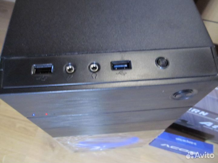 Игровой.Intel Xeon (х20).64Gb/8RX580/512/SSD/500W