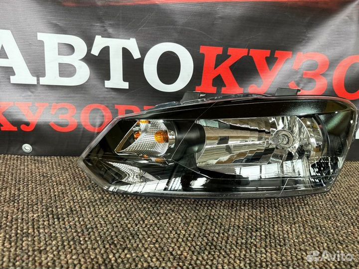 Фара передняя левая Volkswagen Polo SDN 2010-2020